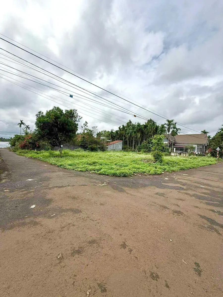 Hoà Thắng góc 2MT